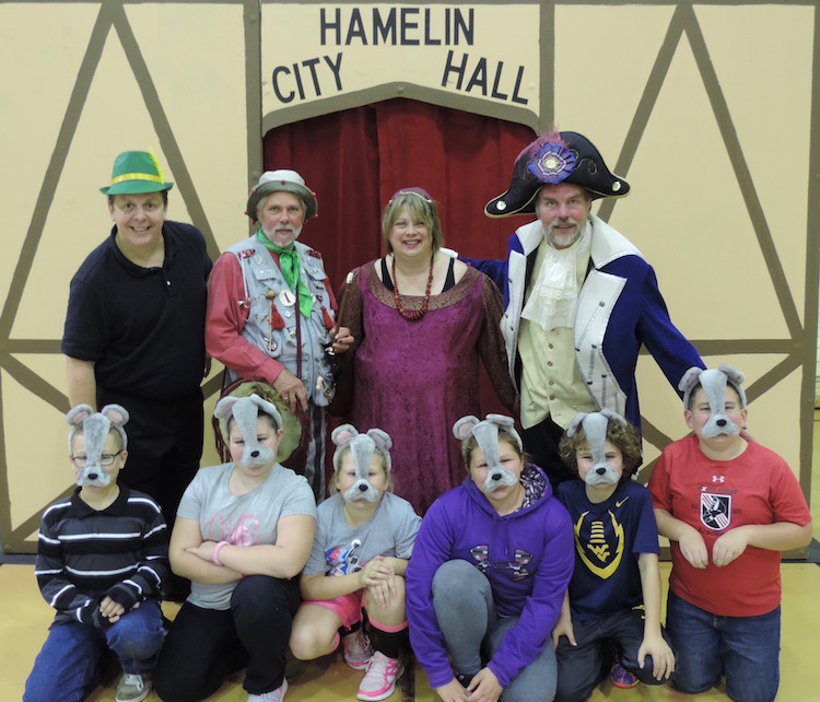 Towngate Theatre presents "The Pied Piper of Hamelin"